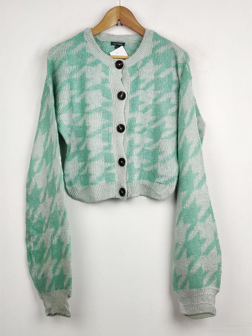 Buy online pre-used pre-loved 100% authentic & Original branded Will Fable (LS-4962) available in Pakistan. Top international brands avilable.