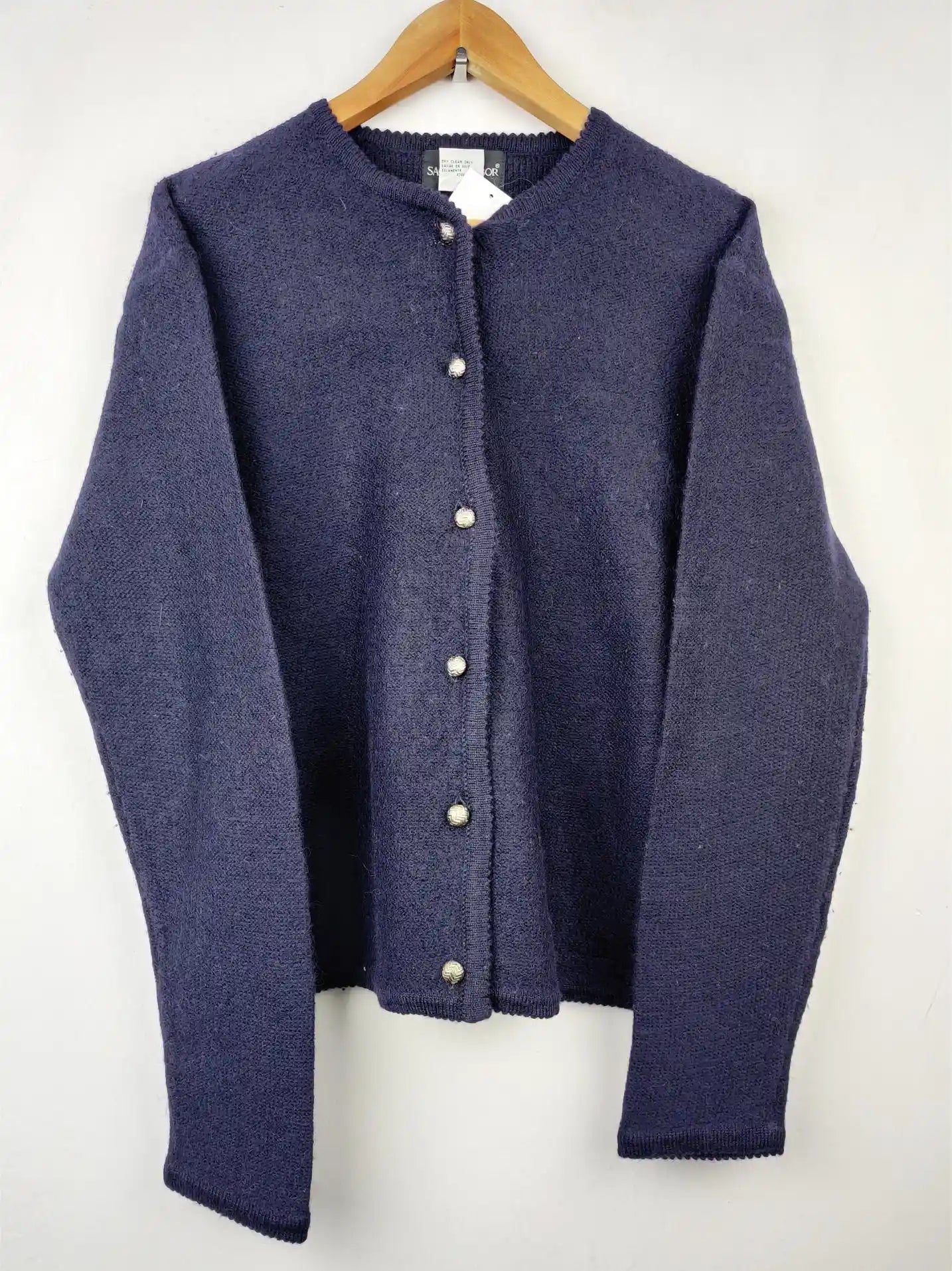 Buy online pre-used pre-loved 100% authentic & Original branded Sag Harbor (LS-5342) available in Pakistan. Top international brands avilable.