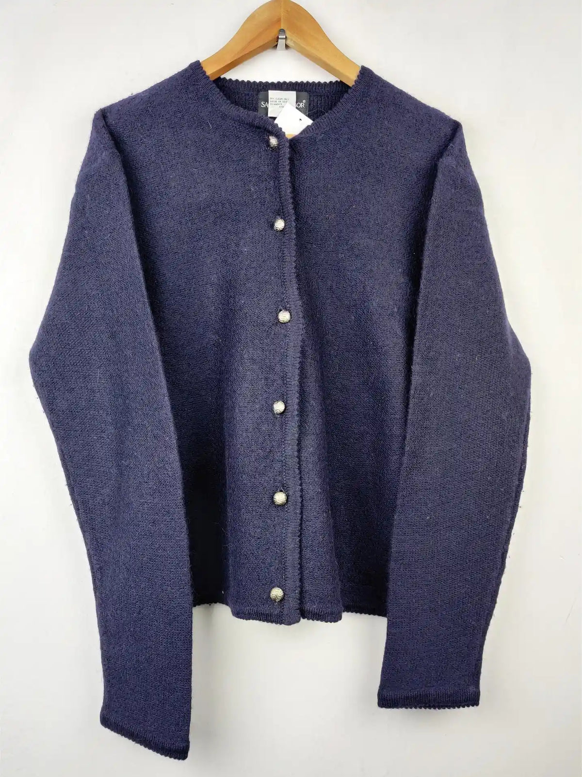 Buy online pre-used pre-loved 100% authentic & Original branded Sag Harbor (LS-5342) available in Pakistan. Top international brands avilable.