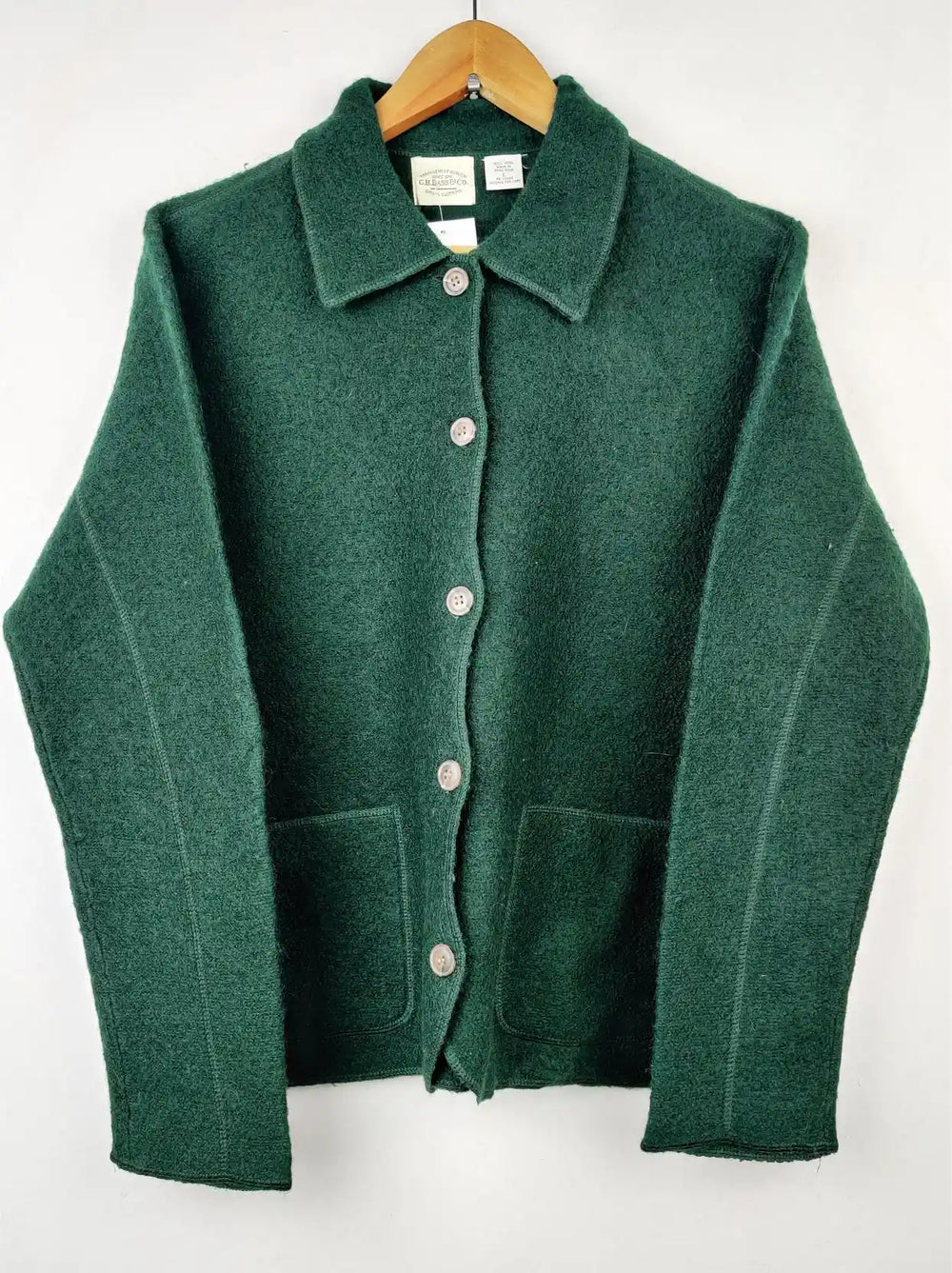 Buy online pre-used pre-loved 100% authentic & Original branded G.H.Bass & Co (LS-5395) available in Pakistan. Top international brands avilable.