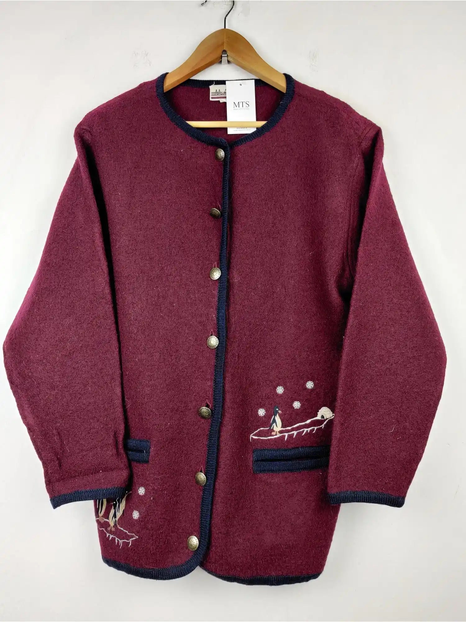 Buy online pre-used pre-loved 100% authentic & Original branded M.A.T Collection (LS-5456) available in Pakistan. Top international brands avilable.