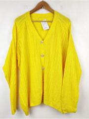 Buy online pre-used pre-loved 100% authentic & Original branded Unknown Brand (LS-5544) available in Pakistan. Top international brands avilable.