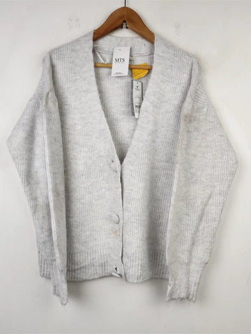 Buy online pre-used pre-loved 100% authentic & Original branded George (LS-5623) available in Pakistan. Top international brands avilable.