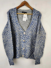Buy online pre-used pre-loved 100% authentic & Original branded Next (LS-5636) available in Pakistan. Top international brands avilable.