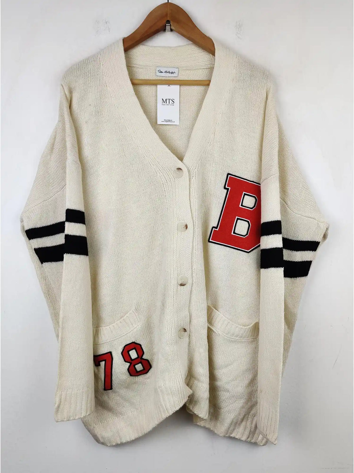 Buy online pre-used pre-loved 100% authentic & Original branded Miss Selfridge (LS-5751) available in Pakistan. Top international brands avilable.