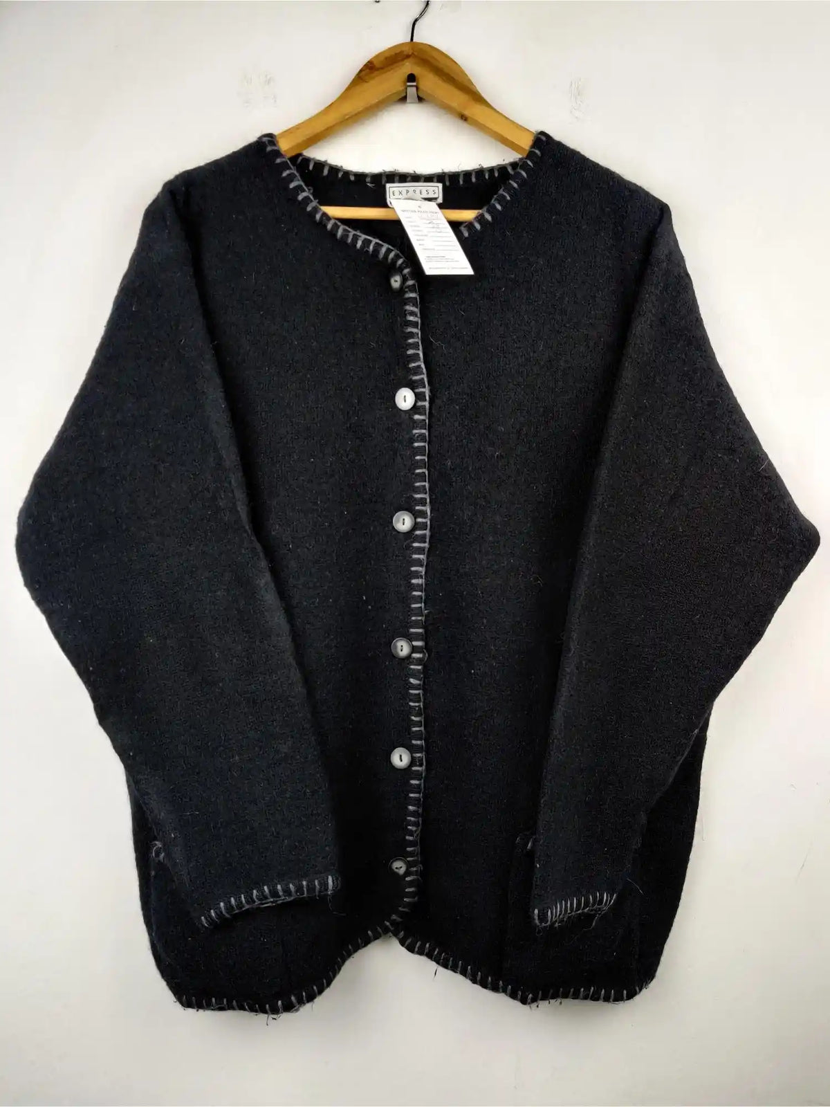 Buy online pre-used pre-loved 100% authentic & Original branded Express Tricot (LS-6156) available in Pakistan. Top international brands avilable.
