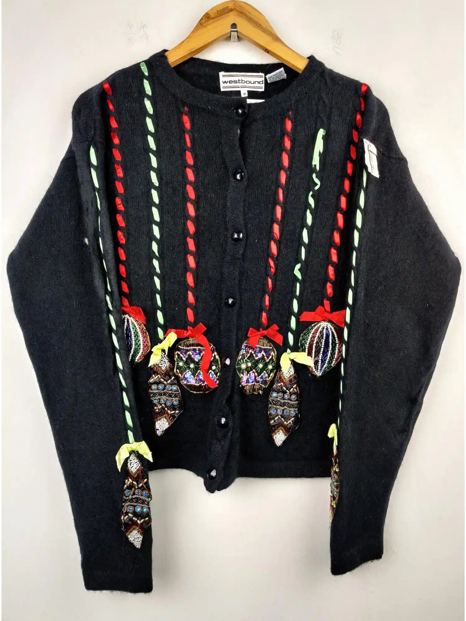 Buy online pre-used pre-loved 100% authentic & Original branded Westbound (LS-6180) available in Pakistan. Top international brands avilable.