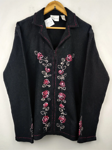 Buy online pre-used pre-loved 100% authentic & Original branded Alfred Dunner (LS-6360) available in Pakistan. Top international brands avilable.