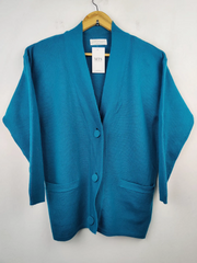 Buy online pre-used pre-loved 100% authentic & Original branded Petites (LS-6498) available in Pakistan. Top international brands avilable.