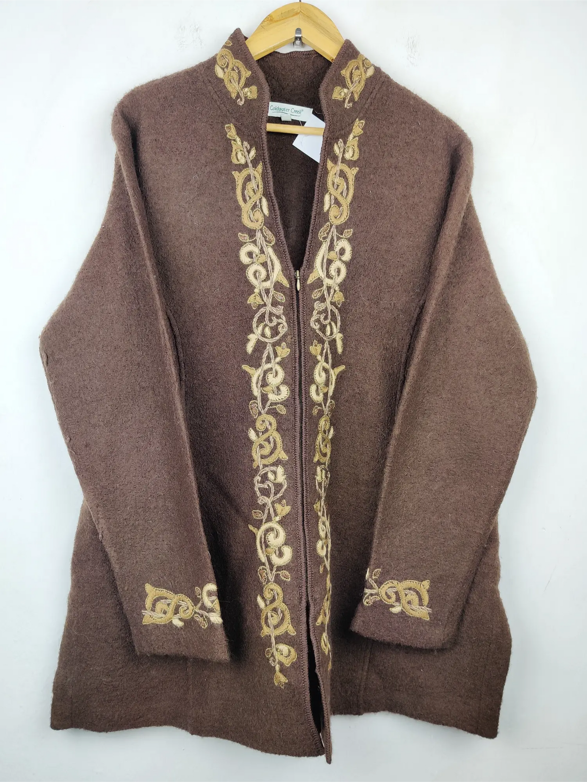 Buy online pre-used pre-loved 100% authentic & Original branded Coldwater Creek (LS-6557) available in Pakistan. Top international brands avilable.