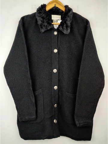 Buy online pre-used pre-loved 100% authentic & Original branded Bellesa (LS-6587) available in Pakistan. Top international brands avilable.