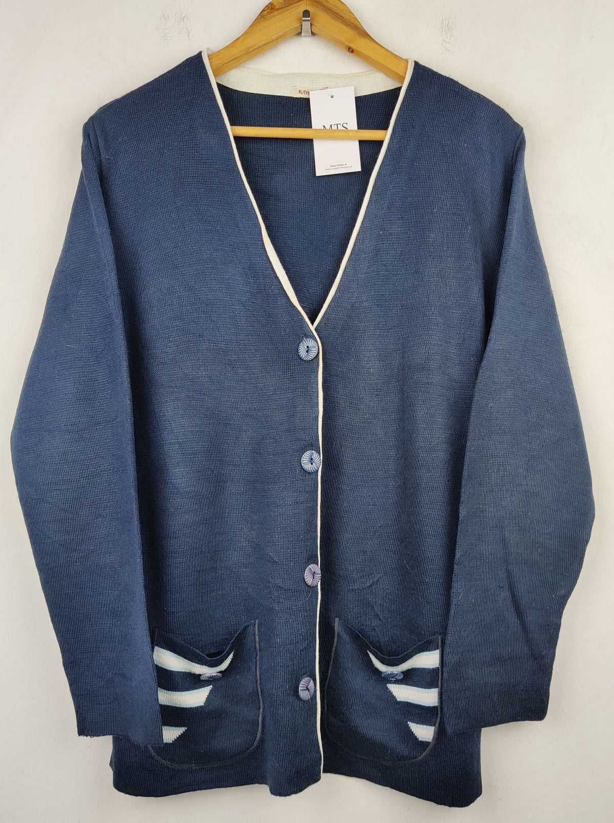 Buy online pre-used pre-loved 100% authentic & Original branded Pleynard (LS-6833) available in Pakistan. Top international brands avilable.