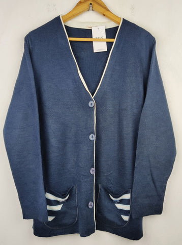 Buy online pre-used pre-loved 100% authentic & Original branded Pleynard (LS-6833) available in Pakistan. Top international brands avilable.