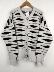 Buy online pre-used pre-loved 100% authentic & Original branded Gallery (LS-6911) available in Pakistan. Top international brands avilable.