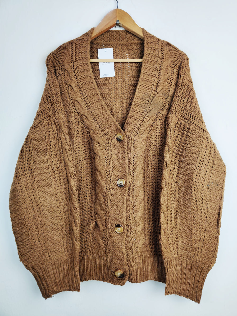Buy online pre-used pre-loved 100% authentic & Original branded Shein (LS-7135) available in Pakistan. Top international brands avilable.
