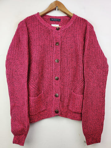 Buy online pre-used pre-loved 100% authentic & Original branded Marks & Spencer (LS-7202) available in Pakistan. Top international brands avilable.