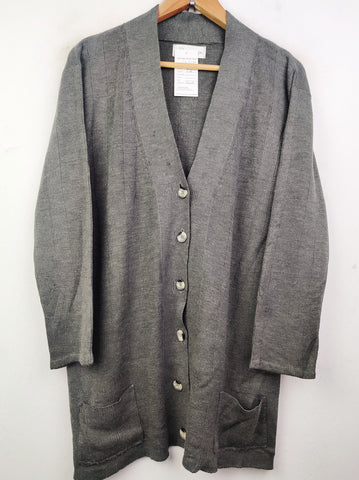 Buy online pre-used pre-loved 100% authentic & Original branded Berkertex (LS-7264) available in Pakistan. Top international brands avilable.