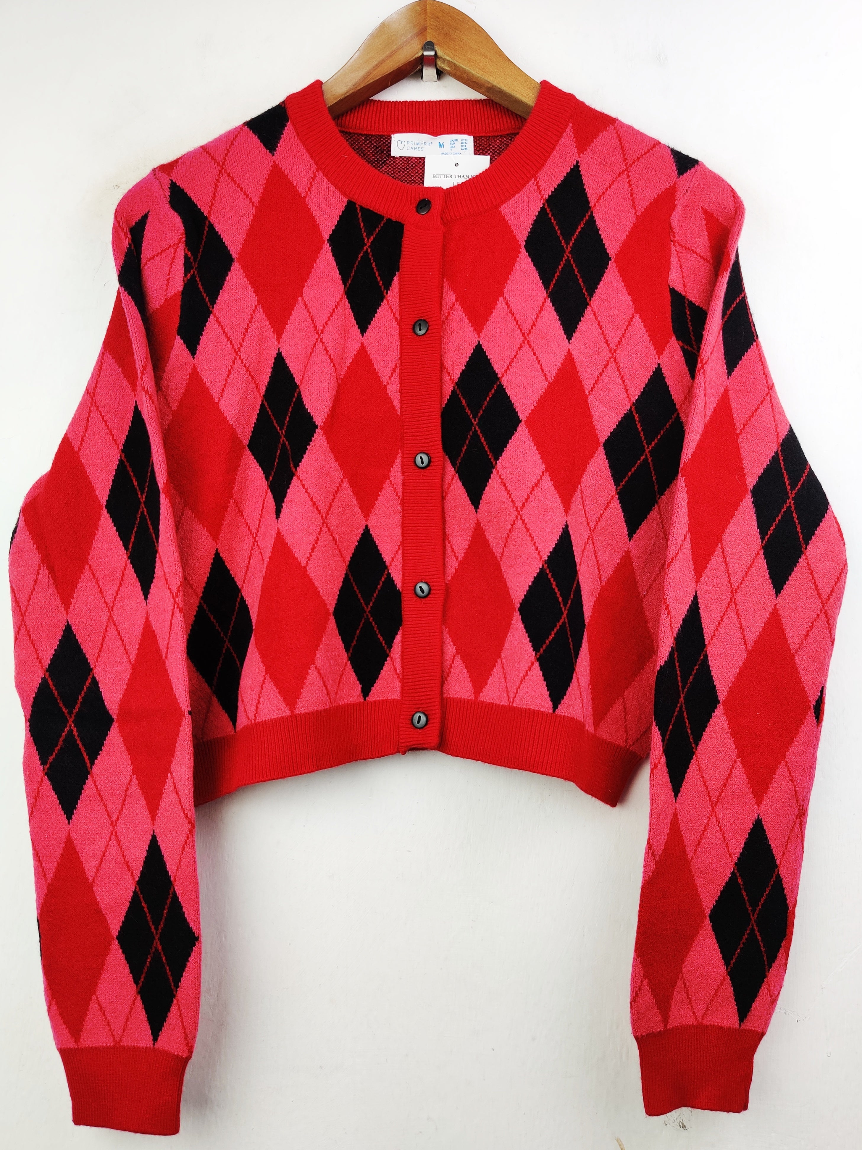 Buy online pre-used pre-loved 100% authentic & Original branded Primark (LS-7316) available in Pakistan. Top international brands avilable.