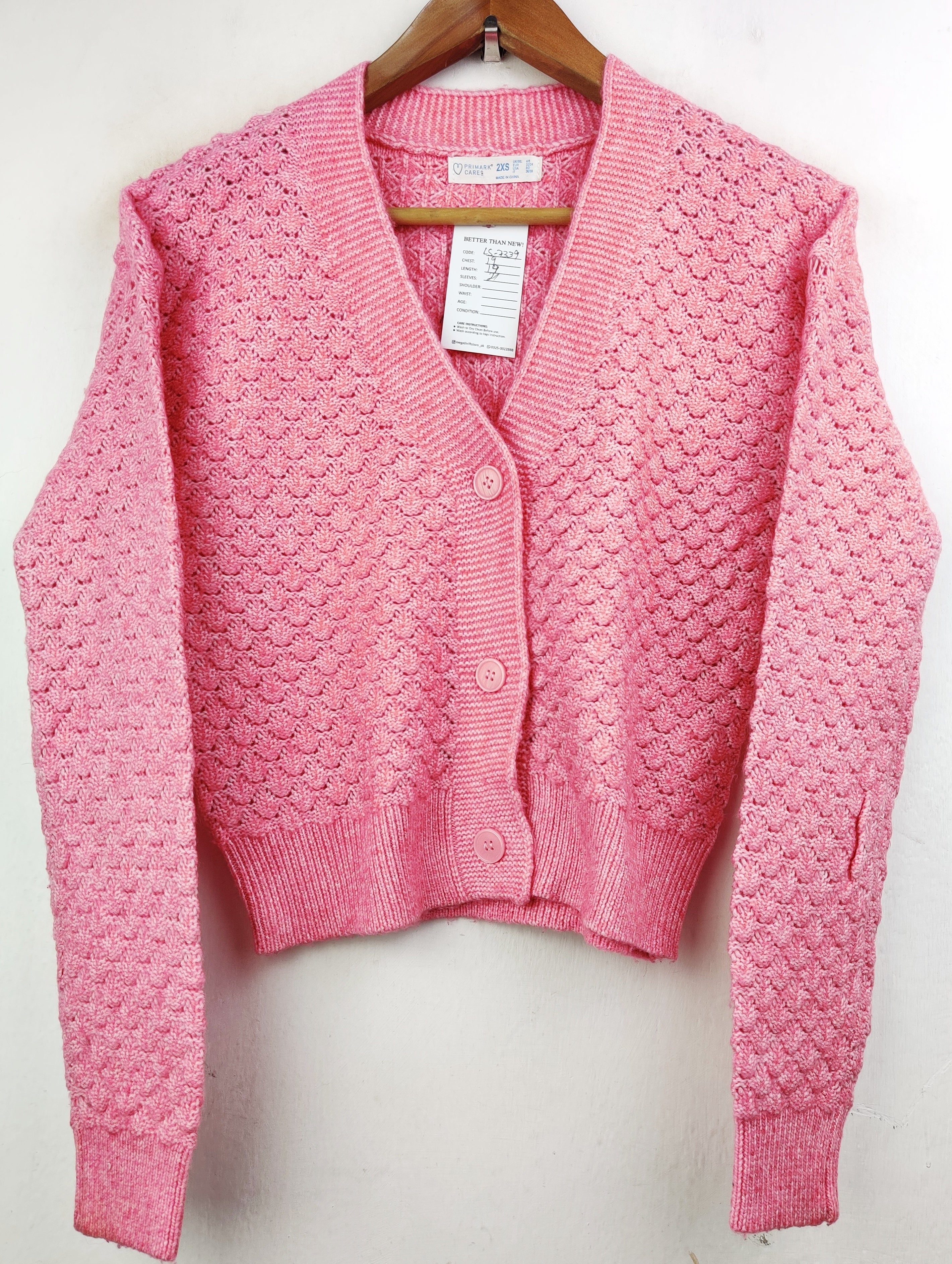 Buy online pre-used pre-loved 100% authentic & Original branded Primark (LS-7339) available in Pakistan. Top international brands avilable.