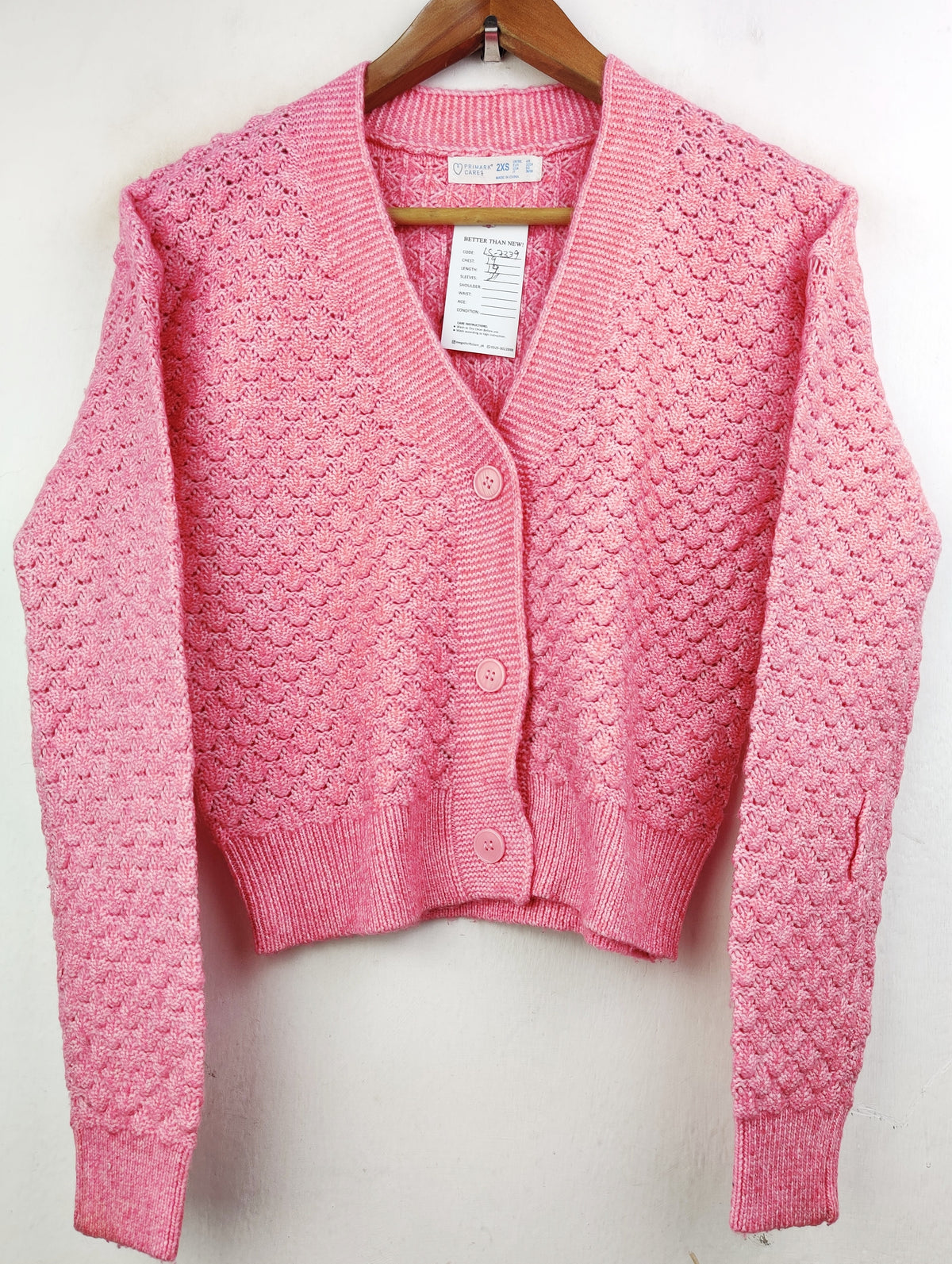 Buy online pre-used pre-loved 100% authentic & Original branded Primark (LS-7339) available in Pakistan. Top international brands avilable.
