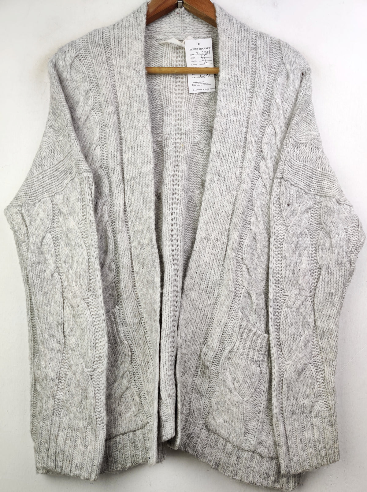 Buy online pre-used pre-loved 100% authentic & Original branded Primark (LS-7368) available in Pakistan. Top international brands avilable.