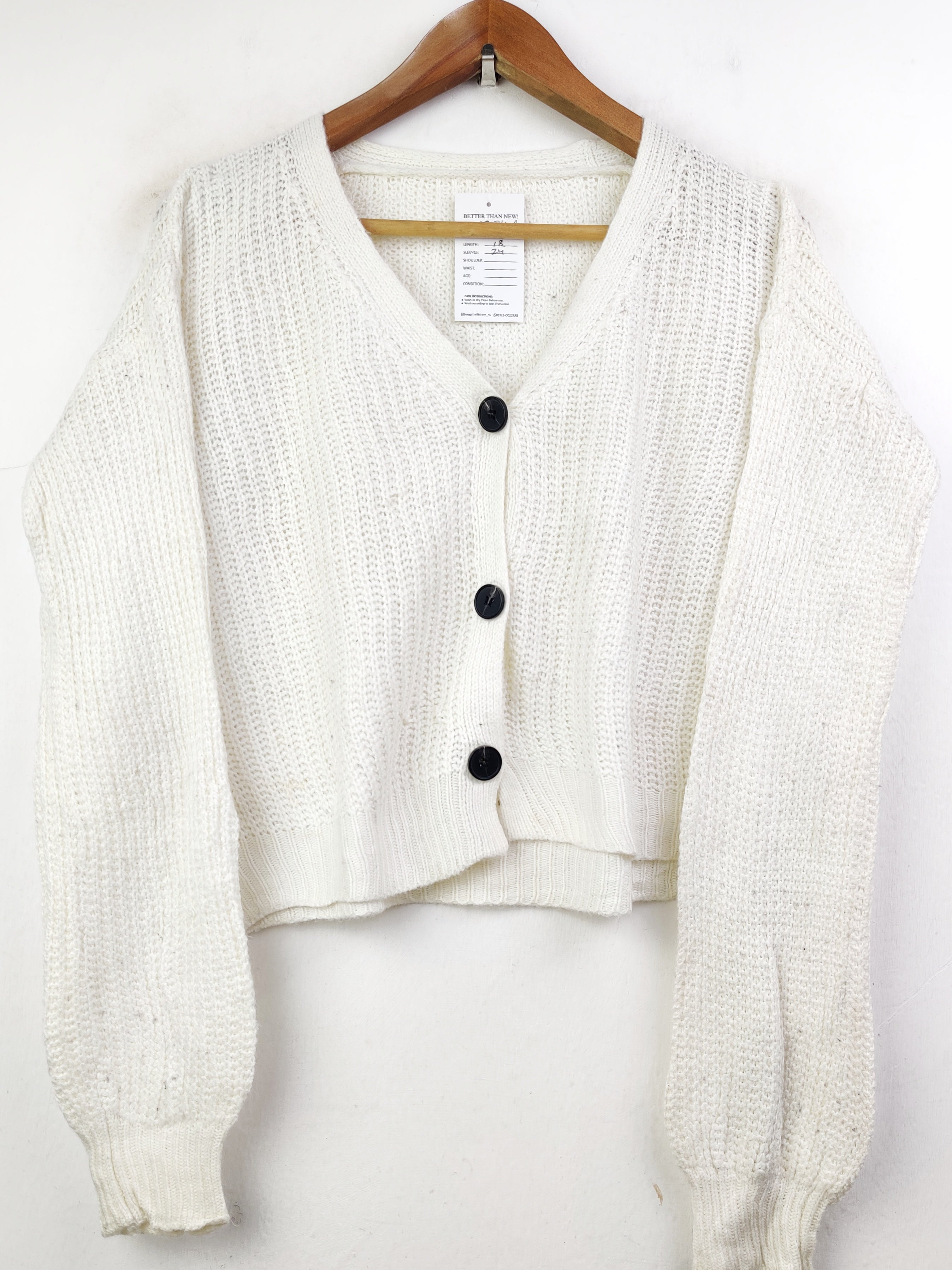 Buy online pre-used pre-loved 100% authentic & Original branded Shein (LS-7408) available in Pakistan. Top international brands avilable.