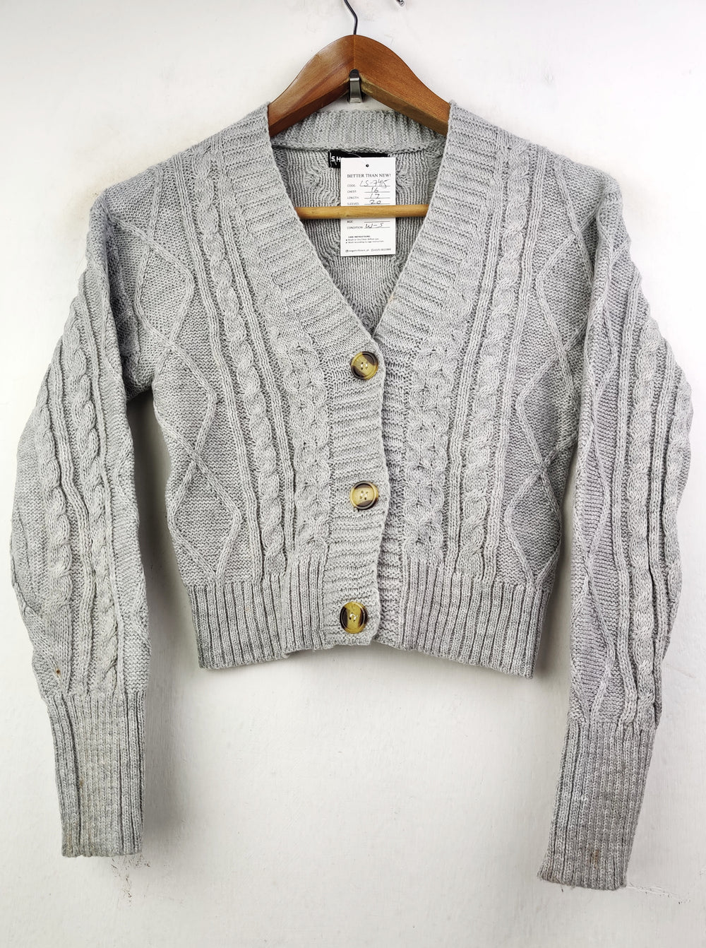 Buy online pre-used pre-loved 100% authentic & Original branded Shein (LS-7415) available in Pakistan. Top international brands avilable.