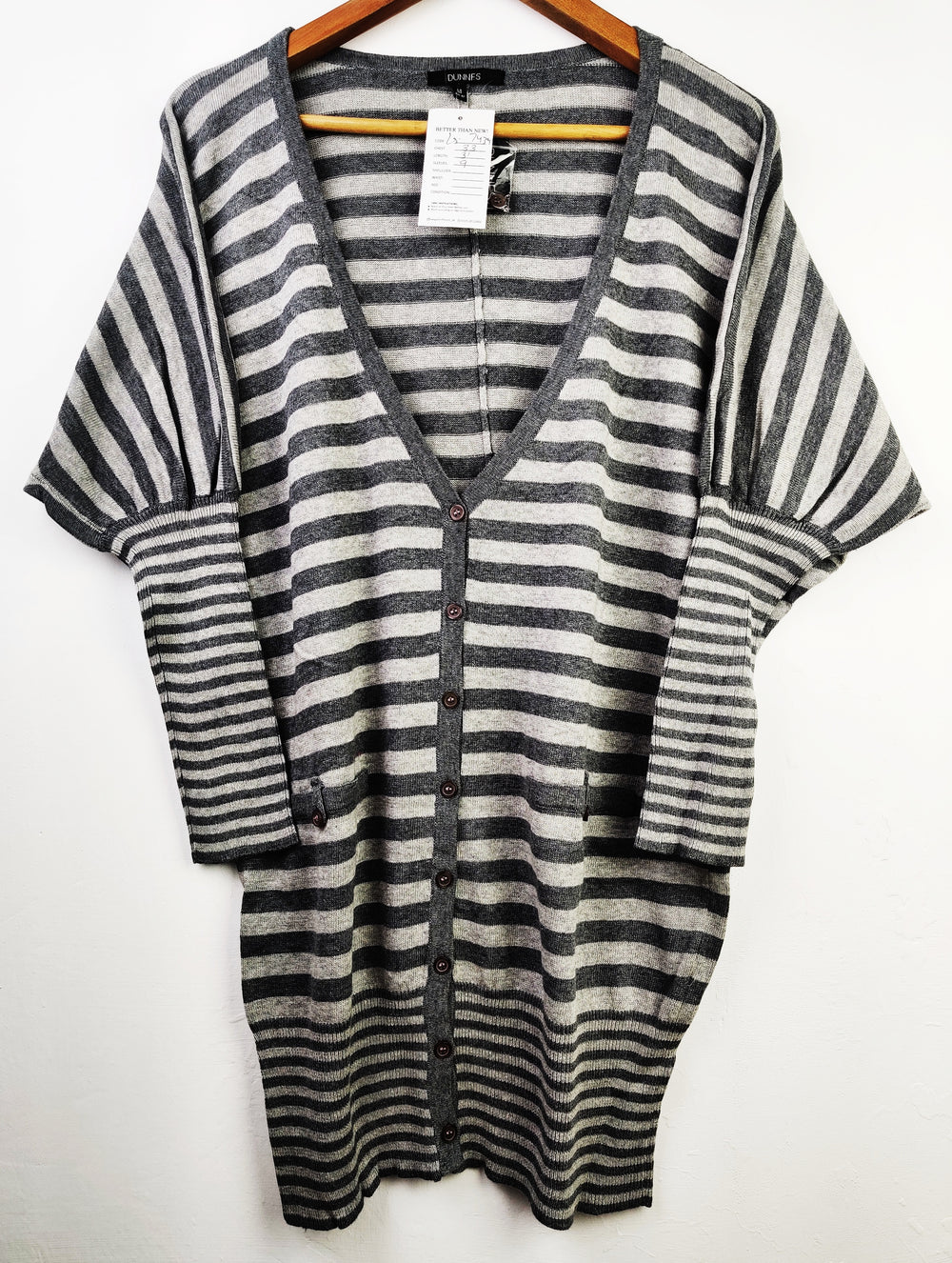 Buy online pre-used pre-loved 100% authentic & Original branded Dunnes Stores (LS-7439) available in Pakistan. Top international brands avilable.