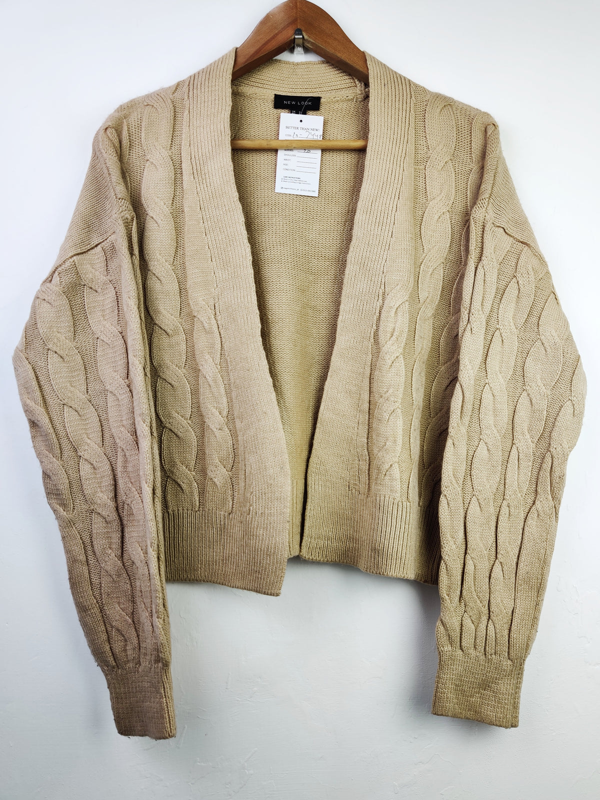 Buy online pre-used pre-loved 100% authentic & Original branded New Look (LS-7448) available in Pakistan. Top international brands avilable.