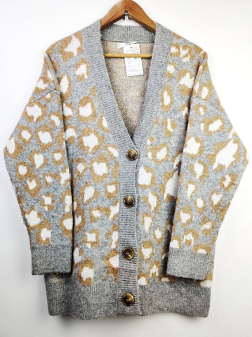 Buy online pre-used pre-loved 100% authentic & Original branded Mango (LS-7491) available in Pakistan. Top international brands avilable.