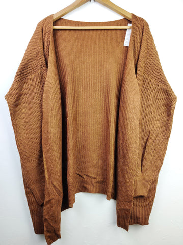 Buy online pre-used pre-loved 100% authentic & Original branded Shein (LS-7501) available in Pakistan. Top international brands avilable.