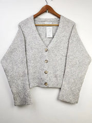 Buy online pre-used pre-loved 100% authentic & Original branded Primark (LS-7524) available in Pakistan. Top international brands avilable.