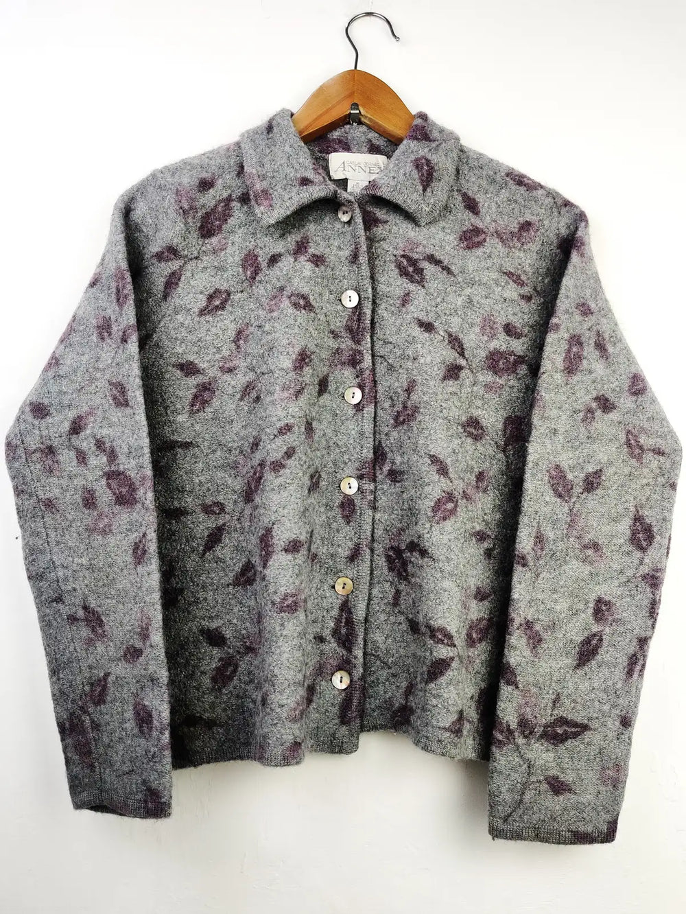 Buy online pre-used pre-loved 100% authentic & Original branded Annex (LS-7537) available in Pakistan. Top international brands avilable.