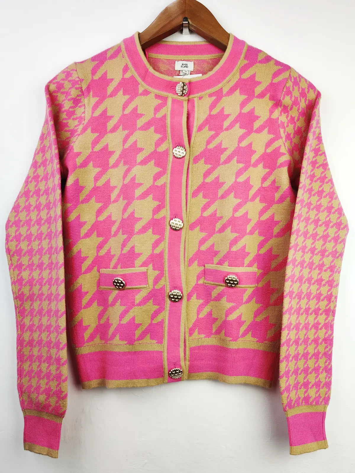 Buy online pre-used pre-loved 100% authentic & Original branded River Islands (LS-7539) available in Pakistan. Top international brands avilable.