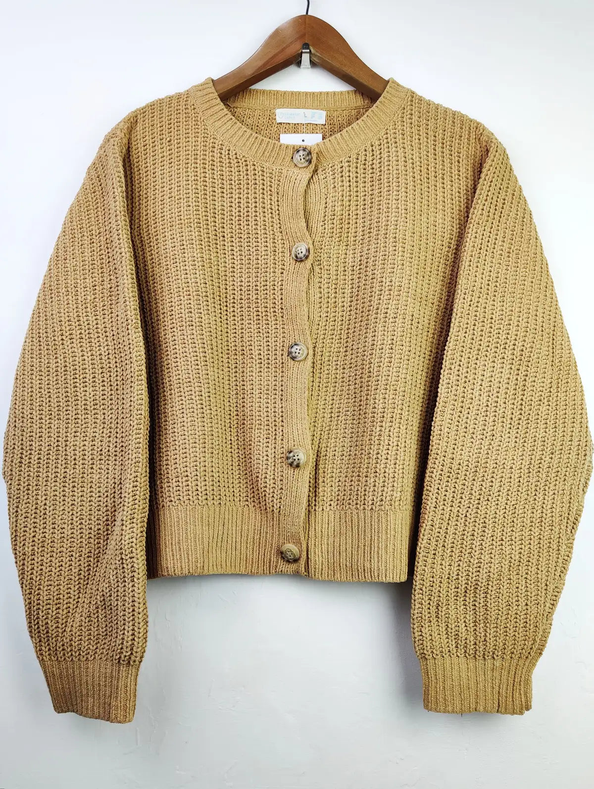 Buy online pre-used pre-loved 100% authentic & Original branded Primark (LS-7540) available in Pakistan. Top international brands avilable.