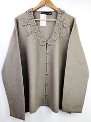 Buy online pre-used pre-loved 100% authentic & Original branded Carol Little Woman (LS-7541) available in Pakistan. Top international brands avilable.