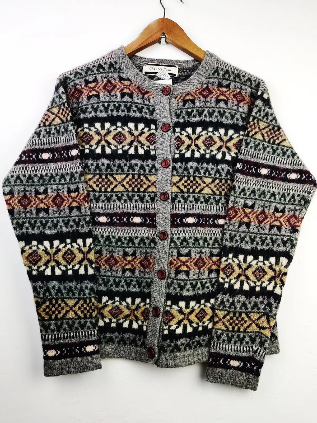 Buy online pre-used pre-loved 100% authentic & Original branded Crystal Kobe (LS-7543) available in Pakistan. Top international brands avilable.