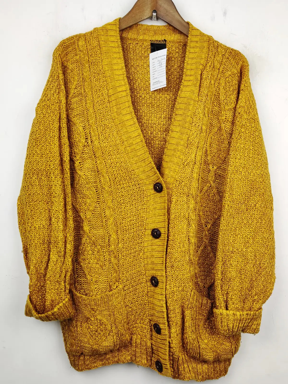 Buy online pre-used pre-loved 100% authentic & Original branded Alessandra Saroshi (LS-7608) available in Pakistan. Top international brands avilable.