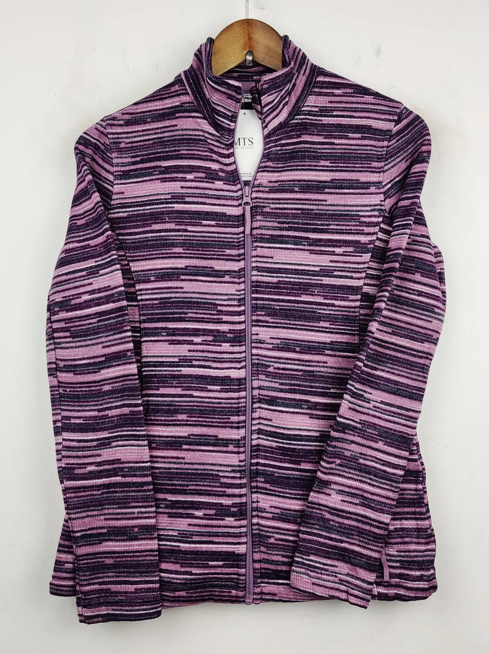 Buy online pre-used pre-loved 100% authentic & Original branded Mountain Warehouse (LS-7628) available in Pakistan. Top international brands avilable.