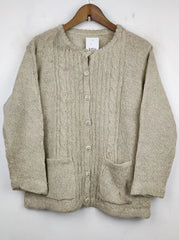 Buy online pre-used pre-loved 100% authentic & Original branded Unknown Brand (LS-7642) available in Pakistan. Top international brands avilable.