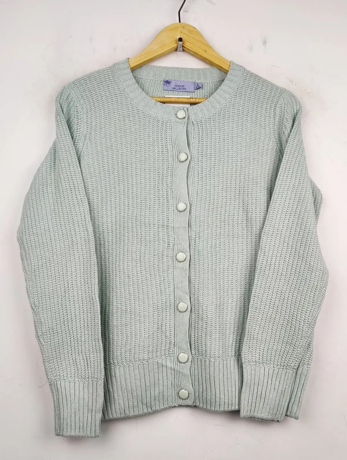 Buy online pre-used pre-loved 100% authentic & Original branded Honor Millburn (LS-7662) available in Pakistan. Top international brands avilable.