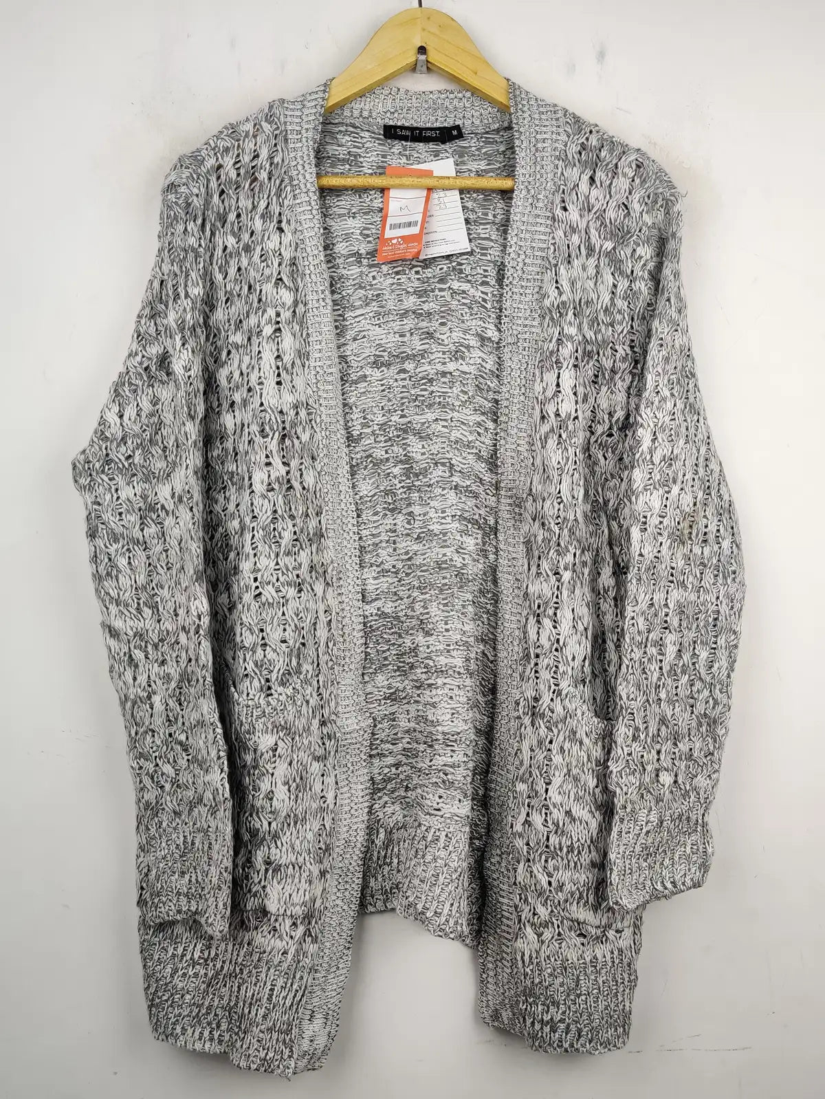 Buy online pre-used pre-loved 100% authentic & Original branded I Saw It First (LS-7663) available in Pakistan. Top international brands avilable.