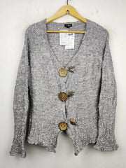 Buy online pre-used pre-loved 100% authentic & Original branded C.M.D (LS-7675) available in Pakistan. Top international brands avilable.