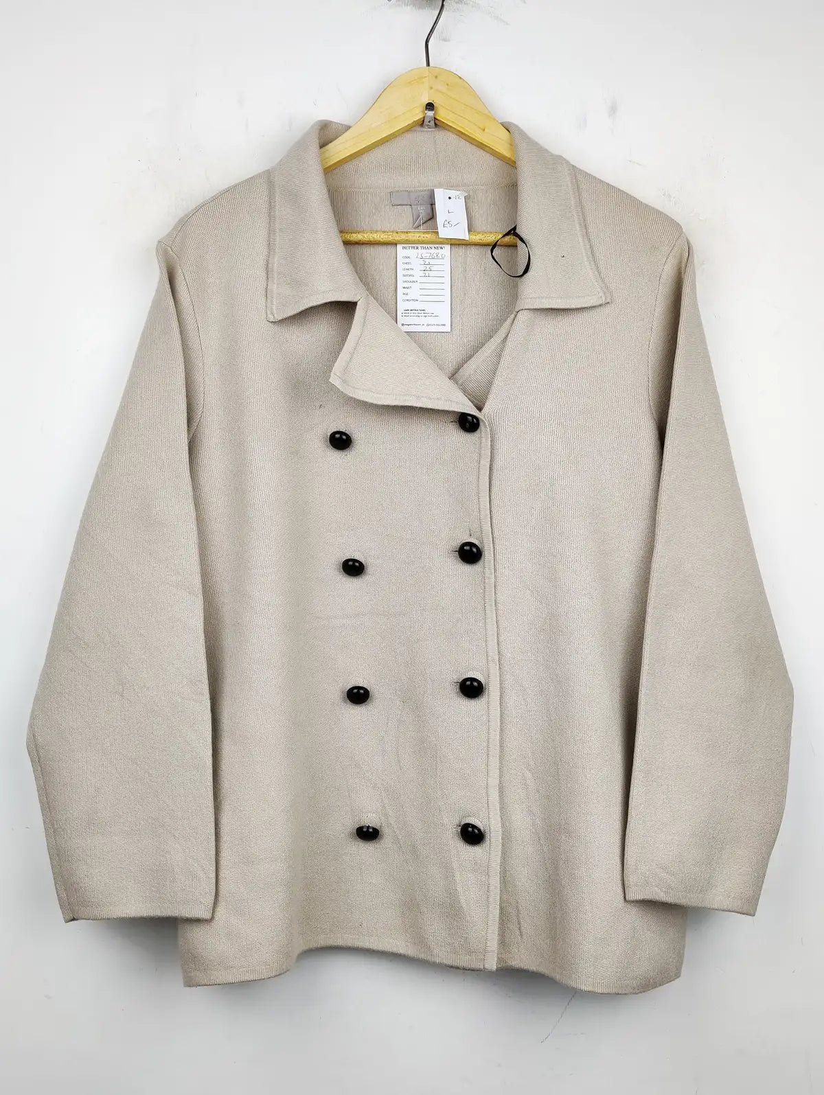 Buy online pre-used pre-loved 100% authentic & Original branded H&M (LS-7680) available in Pakistan. Top international brands avilable.