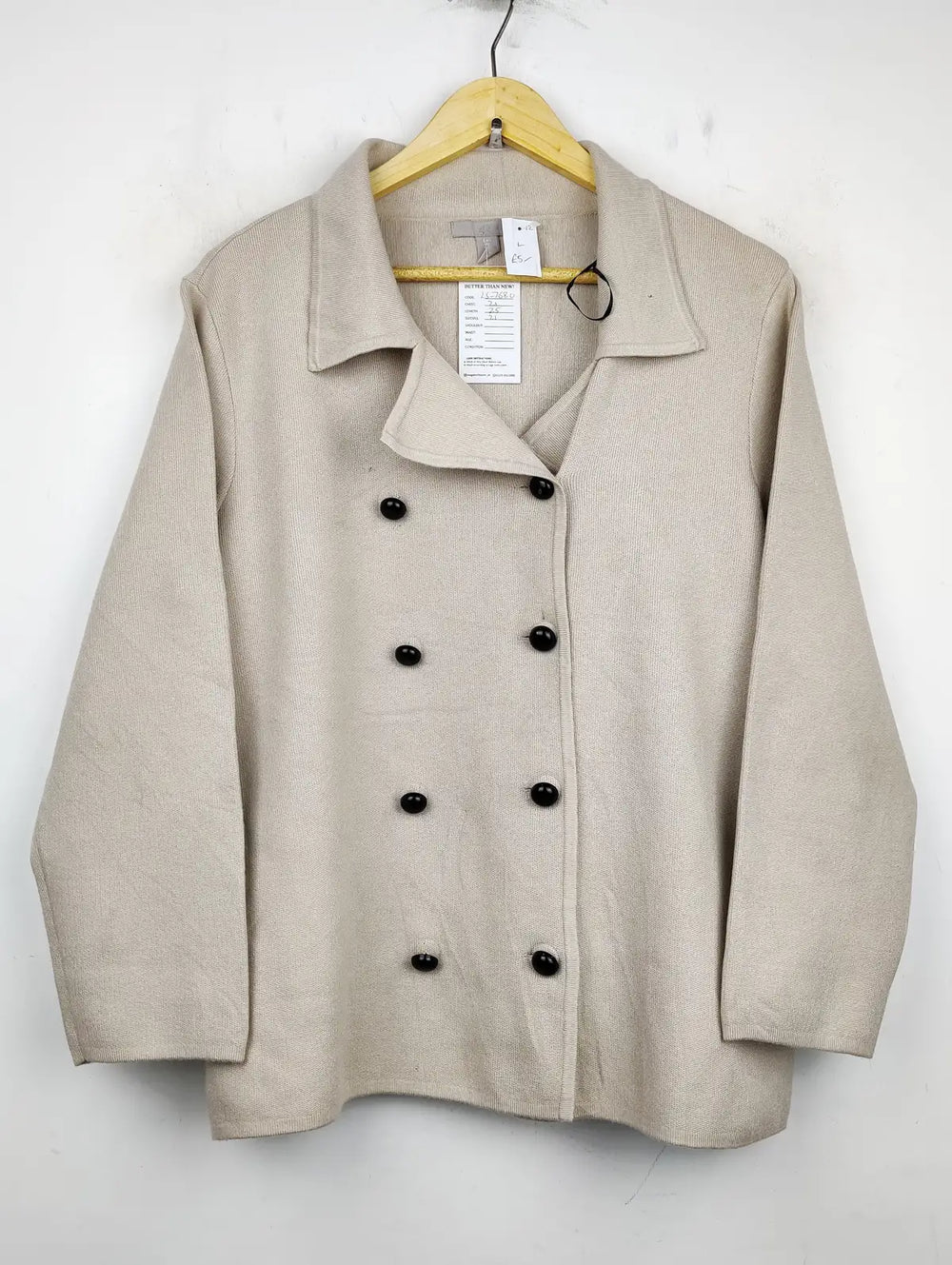 Buy online pre-used pre-loved 100% authentic & Original branded H&M (LS-7680) available in Pakistan. Top international brands avilable.