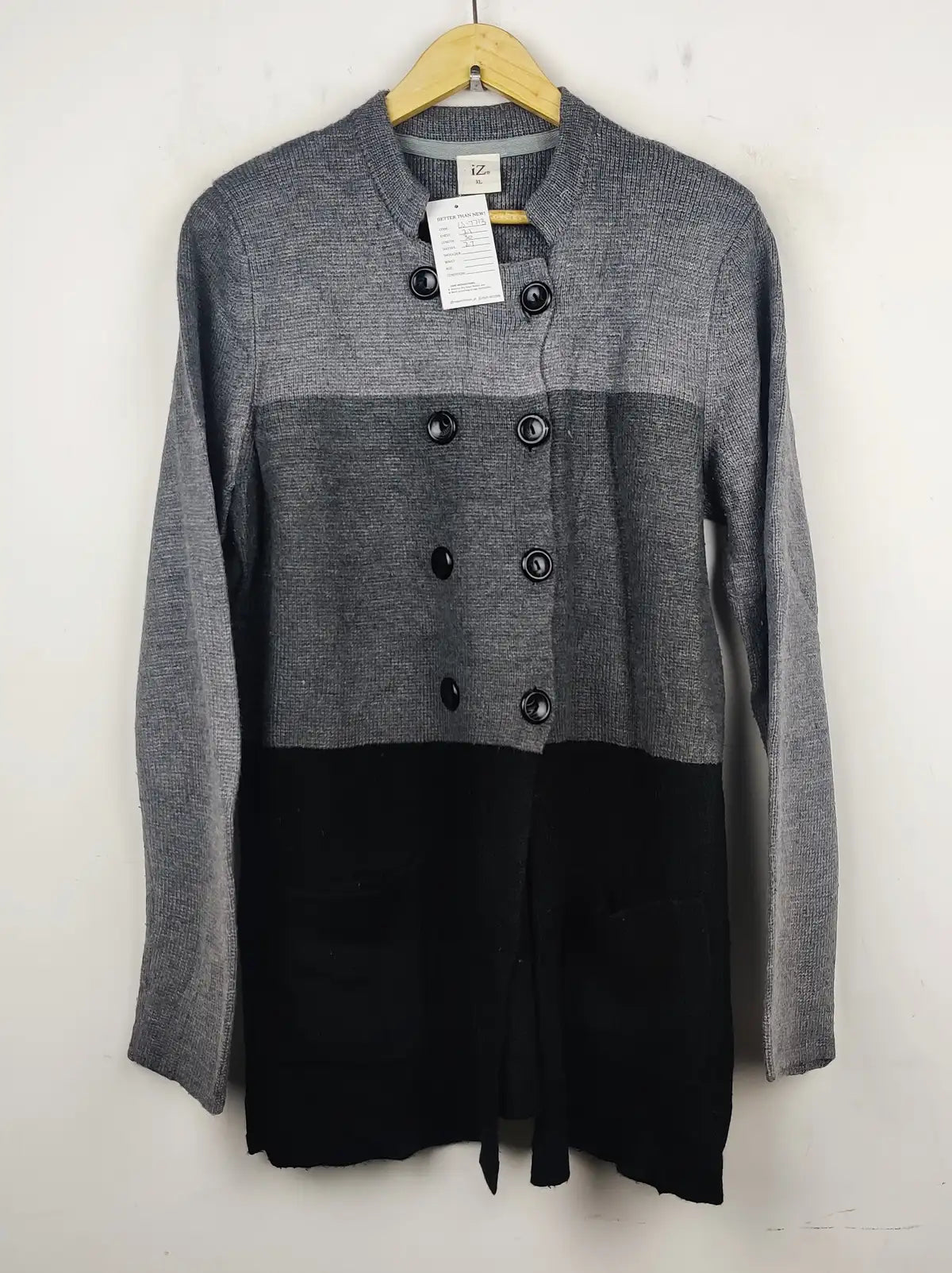 Buy online pre-used pre-loved 100% authentic & Original branded Iz (LS-7713) available in Pakistan. Top international brands avilable.