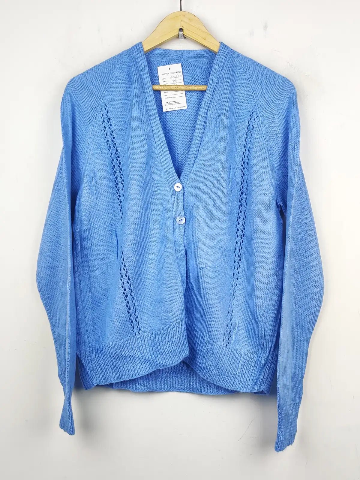 Buy online pre-used pre-loved 100% authentic & Original branded Unknown Brand (LS-7714) available in Pakistan. Top international brands avilable.