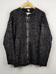 Buy online pre-used pre-loved 100% authentic & Original branded Unknown Brand (LS-7737) available in Pakistan. Top international brands avilable.