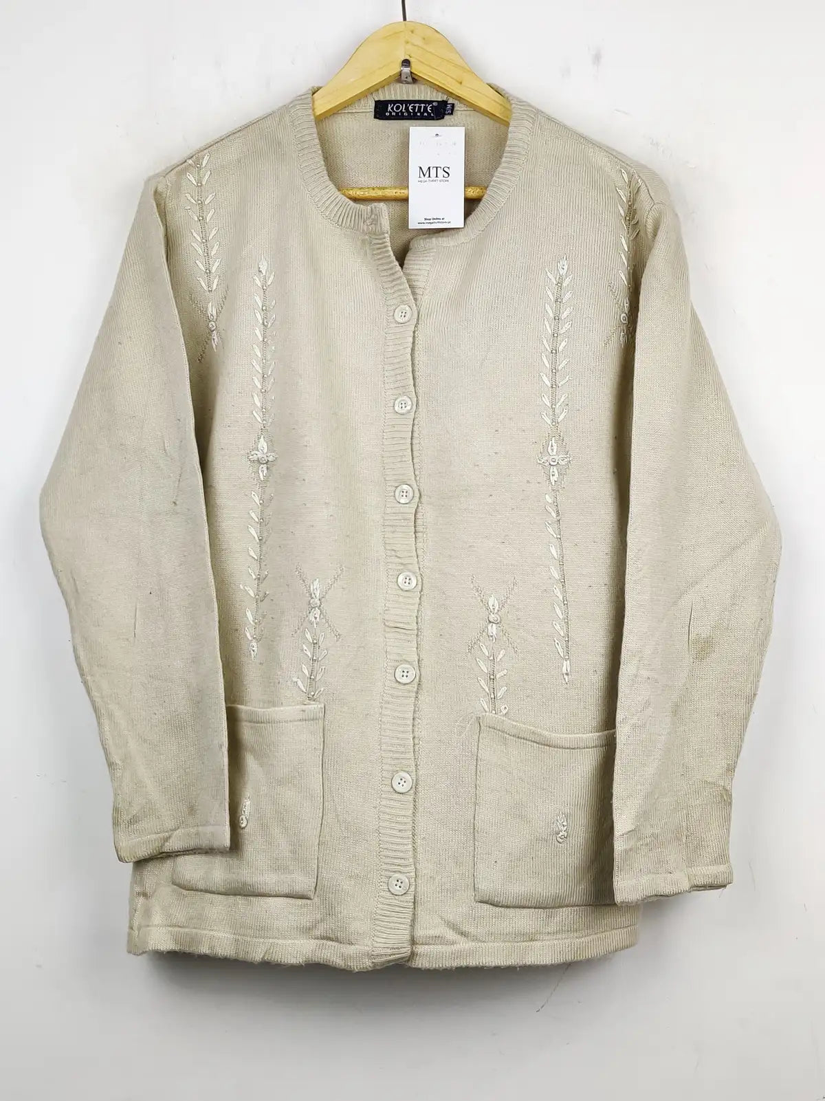 Buy online pre-used pre-loved 100% authentic & Original branded Kolette (LS-7746) available in Pakistan. Top international brands avilable.