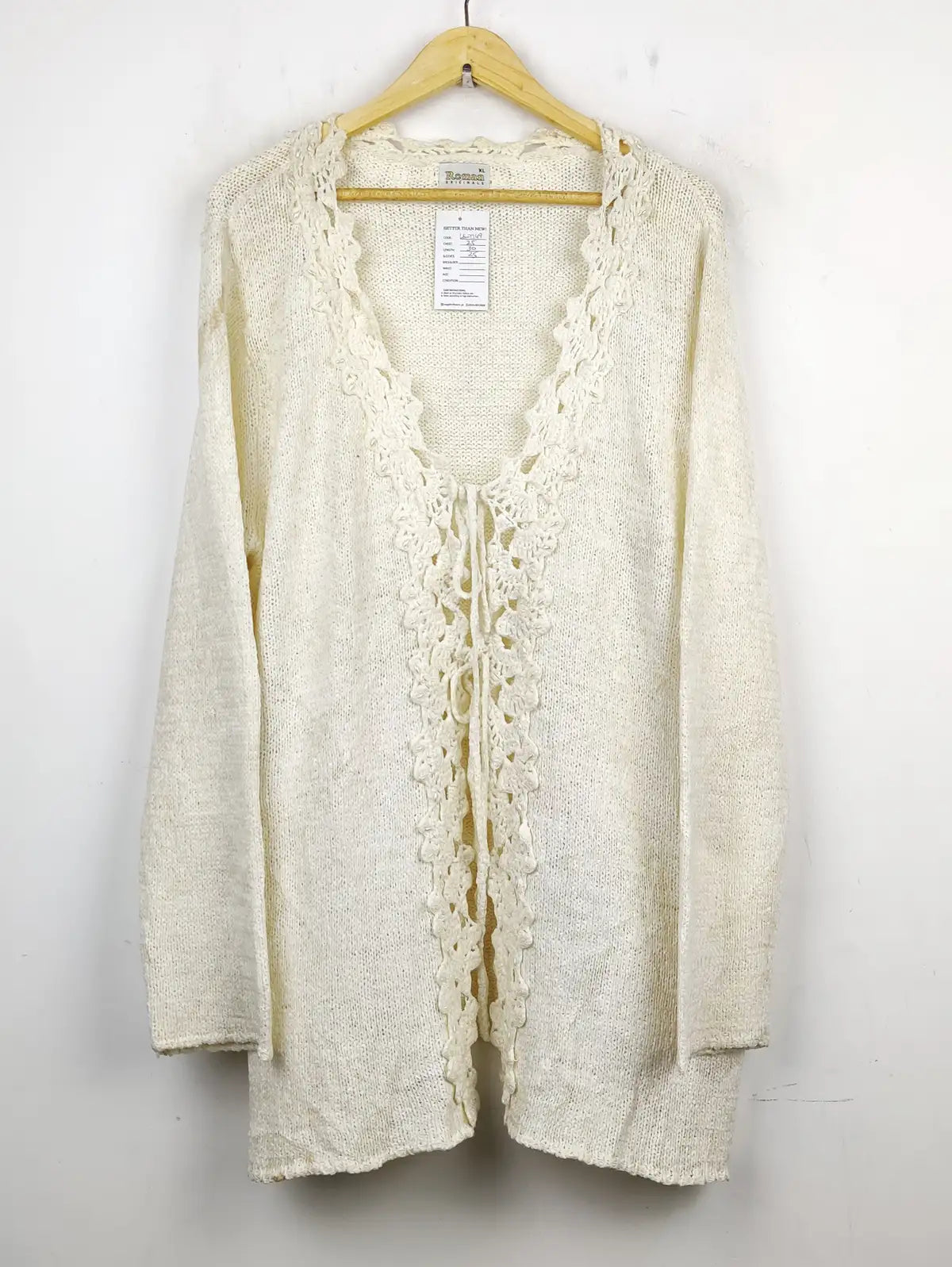 Buy online pre-used pre-loved 100% authentic & Original branded Roman (LS-7749) available in Pakistan. Top international brands avilable.